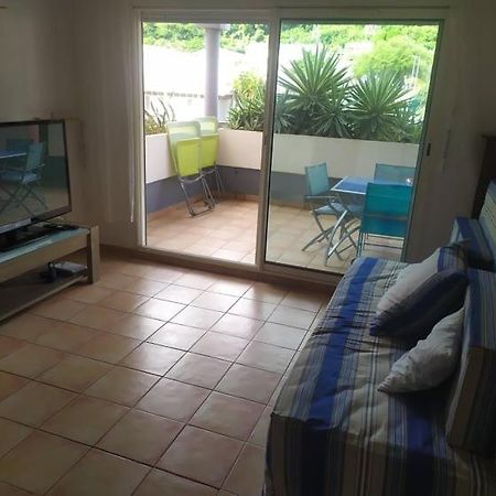 Charmant Appartement En Bord De Mer Avec Piscine Gourbeyre Kültér fotó