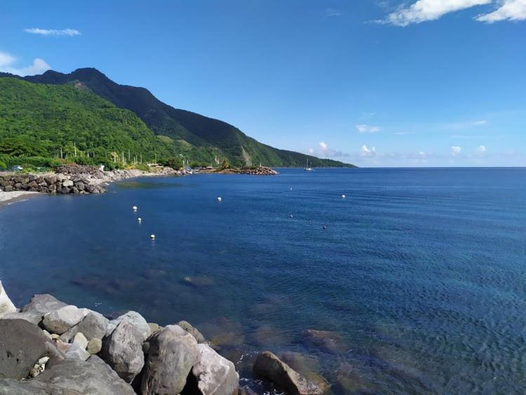 Charmant Appartement En Bord De Mer Avec Piscine Gourbeyre Kültér fotó